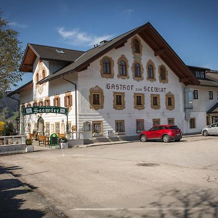 Seewirt Zell am Moos Exterior photo